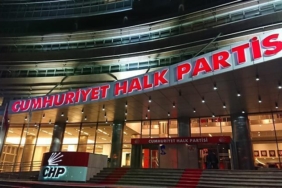 CHP'nin kurultay soruşturmasında 9 milletvekilinin dosyası ayrıldı... Aralarında CHP Genel Başkanı Özgür Özel de var