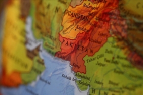 Pakistan ve Hindistan'dan hava sahası kararı