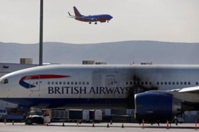 Pilot sağını solunu karıştırdı, uçak alev aldı