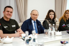 Putin, Kursk bölgesini ziyaret etti
